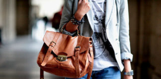 Trendy hand bags